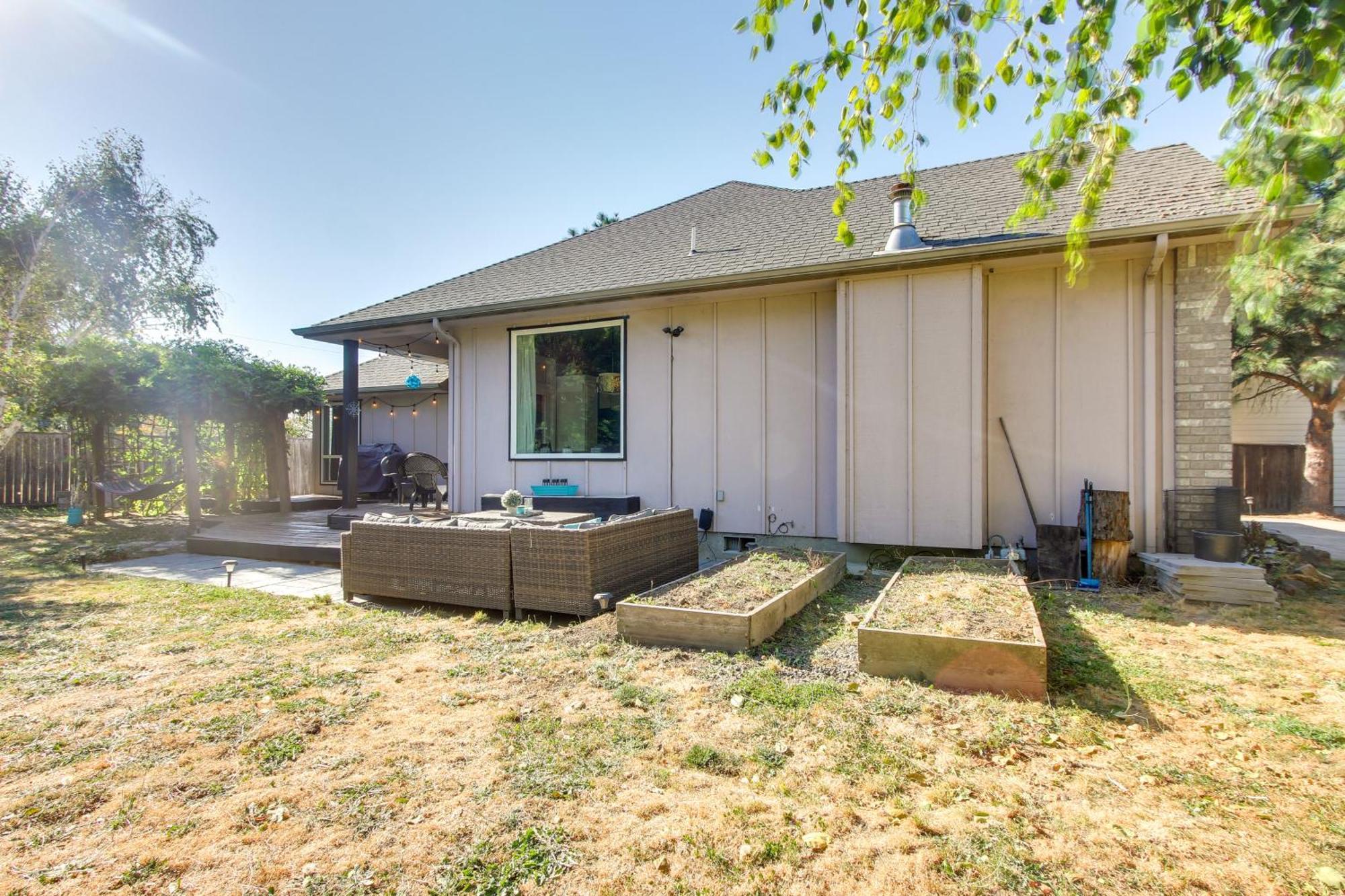 Pet-Friendly Home With Grill, 2 Mi To Autzen Stadium Спрингфилд Экстерьер фото